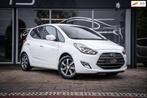 Hyundai Ix20 1.6i Go!|Dealer oh|Stoel/Stuurverwarming|achter, Gebruikt, 4 cilinders, 1188 kg, Wit
