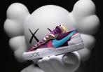 Nike Blazer Sacai “KAWS” Purple Dust - MT 44,5 (new in box), Nieuw, Ophalen of Verzenden, Sneakers of Gympen, Nike