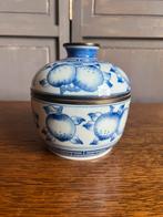Chinees porseleinen dekselpot meander en perzik patroon, Antiek en Kunst, Antiek | Porselein, Ophalen of Verzenden