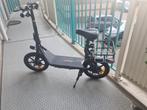 Elektrische scooter/step met zadel, Fietsen en Brommers, Steps, Ophalen, Zo goed als nieuw, Elektrische step (E-scooter)