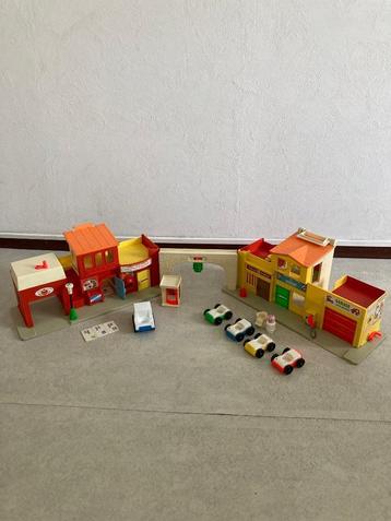 Fisher price village met stoplicht vintage  beschikbaar voor biedingen