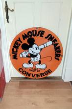 Groot Emaille Bord Converse Mickey Mouse 76 cm, Ophalen of Verzenden, Gebruikt, Reclamebord
