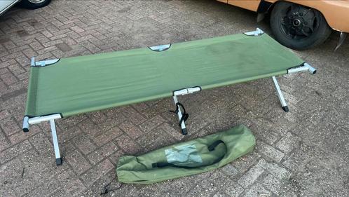 Veldbed 189 lang / 64 breed / 42 hoog, Caravans en Kamperen, Kampeeraccessoires, Zo goed als nieuw, Ophalen
