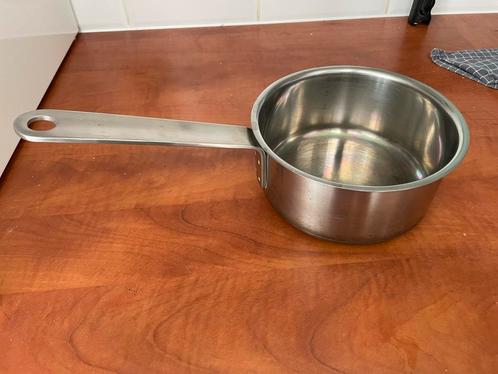 IKEA Pannenset - 2 RVS Pannen, Huis en Inrichting, Keuken | Potten en Pannen, Gebruikt, Kookpan of Snelkookpan, Rvs, Inductieplaat