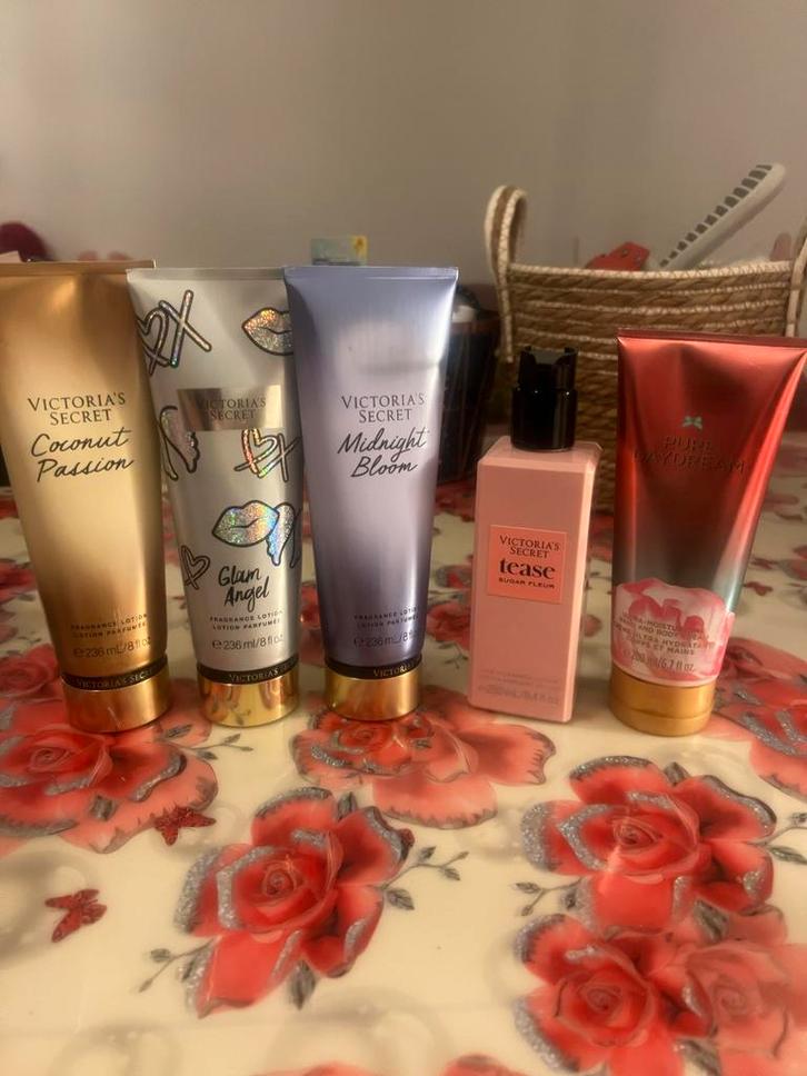 Victoria's Secret Lotion, Sieraden, Tassen en Uiterlijk, Uiterlijk | Lichaamsverzorging, Nieuw, Bodylotion, Crème of Olie, Verzenden