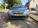 Renault Laguna 2.0 16V 140 Estate 2008, Auto's, Stof, 74 €/maand, Zwart, 4 cilinders