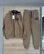 Trainingspak beige/bruin, Kinderen en Baby's, Kinderkleding | Maat 146, Ophalen of Verzenden, Nieuw, Jongen of Meisje, Setje