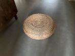 Ikea Rotan poef, Huis en Inrichting, Banken | Voetenbanken en Poefen, Ophalen, Zo goed als nieuw, Rond, Minder dan 50 cm