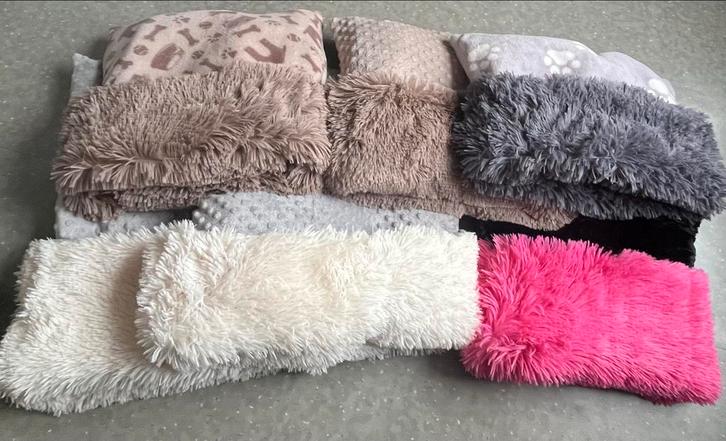 Warme slaapzakjes sphynx chihuahua pom puppy kitten, Dieren en Toebehoren, Hondenmanden, Nieuw, Ophalen