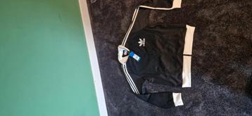 Adidas Classic TT beschikbaar voor biedingen