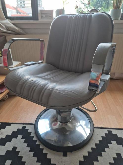Vintage Kapperstoel, Huis en Inrichting, Stoelen, Gebruikt, Eén, Kunststof, Metaal, Grijs, Ophalen