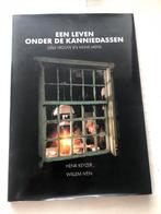 Een Leven Onder de Kanniedassen - Biografie, Ophalen of Verzenden, Gelezen