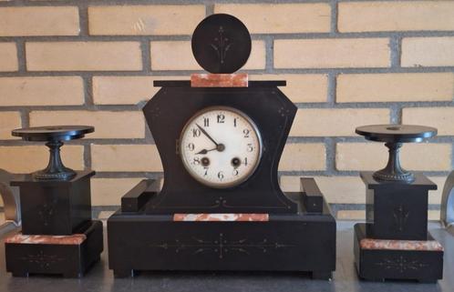 Marmeren middelgrote tafelklok pendule, Antiek en Kunst, Antiek | Klokken, Ophalen