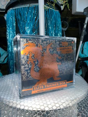 Champions Path etb, inc acryl! beschikbaar voor biedingen
