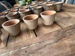setjes met 3 stuks hand made robert en stevens bloempotten, Tuin en Terras, Bloempotten, Rond, Nieuw, Terracotta, Enschede