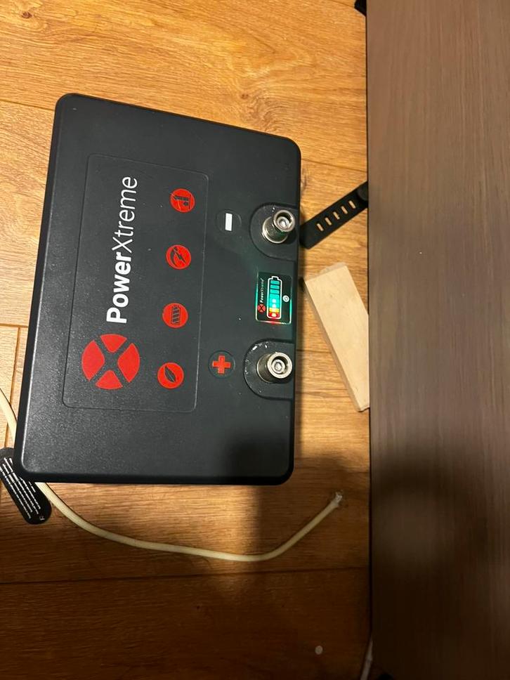 PowerXtreme X30 litum accu, Caravans en Kamperen, Caravan accessoires, Zo goed als nieuw, Ophalen