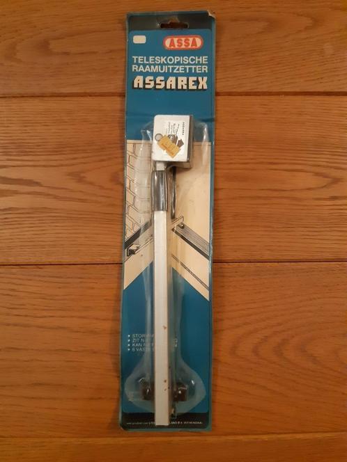 Teleskopische raamuitzetter Assarex, Doe-het-zelf en Verbouw, Hang- en Sluitwerk, Nieuw, Overige typen, Overige materialen, Ophalen