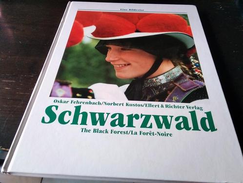Schwarzwald, zwarte woud Duitsland, the Black Forest, noir, Boeken, Overige Boeken, Zo goed als nieuw, Ophalen of Verzenden