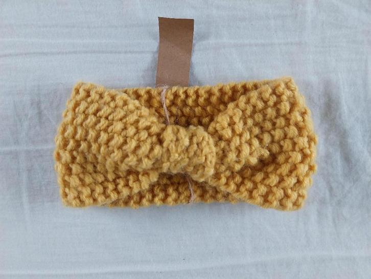 Lekker warme haarband voor meisjes in mosterdgeel, Kinderen en Baby's, Babykleding | Mutsen, Sjaals en Wanten, Zo goed als nieuw