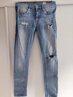 Leuke blauwe heren spijkerbroek in maat 29, Blauw, W32 (confectie 46) of kleiner, Ophalen of Verzenden, Gedragen