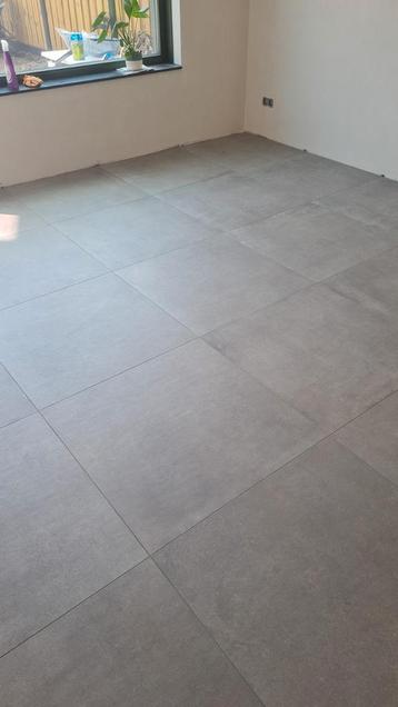 Keramische tegels Monastone Taupe – 80x80 cm beschikbaar voor biedingen