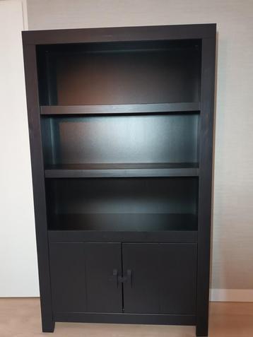 Zwarte boekenkast/ buffetkast