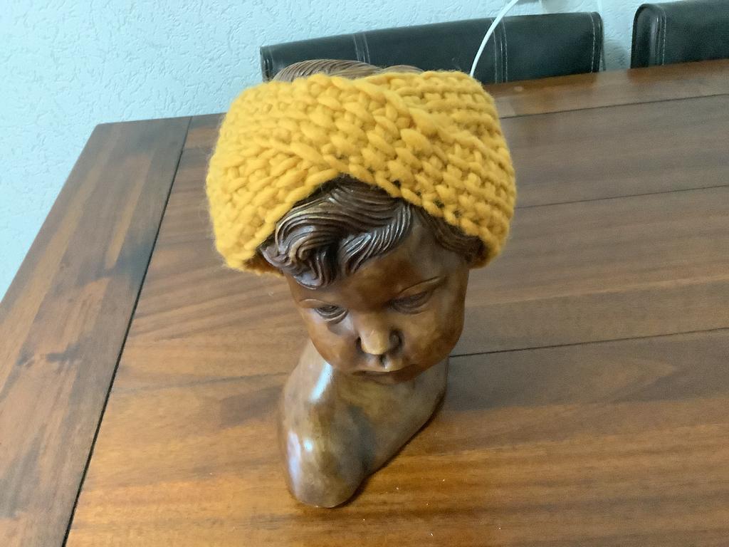 Mutsjes.    Haarbanden.  en.  Kapjes., Verzenden, Nieuw, Muts