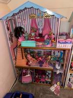Kidcraft poppenhuis met inhoud te koop, Ophalen, Zo goed als nieuw