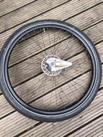 28 inch Voorwiel met Shimano naaf & rollerbrake., Ophalen, Zo goed als nieuw, Algemeen, Band