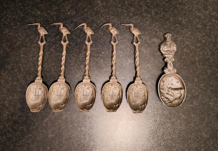 Vintage Oud Hollandse tinnen (decoratieve) lepeltjes, Antiek en Kunst, Antiek | Tin, Ophalen of Verzenden