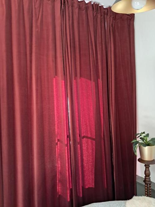 Overgordijnen, Huis en Inrichting, Stoffering | Gordijnen en Lamellen, Zo goed als nieuw, 200 cm of meer, 100 tot 150 cm, Rood