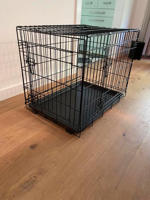 Homden Bench (maat M) met hoes, Dieren en Toebehoren, Hondenbenches, Zo goed als nieuw, Ophalen