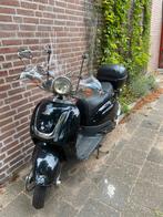 Znen Retro scooter uit 2009, Fietsen en Brommers, Snorfietsen en Snorscooters, Ophalen, Gebruikt, Benzine