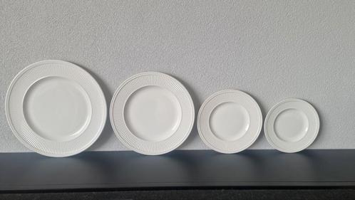 Windsor borden taart diner diep ontbijt gebak alle soorten, Huis en Inrichting, Keuken | Servies, Nieuw, Bord(en), Wedgwood, Aardewerk