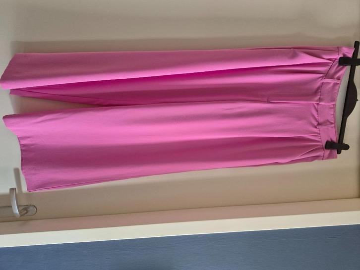 Costes prachtige hardroze broek en trui My Jewellery maat M, Kleding | Dames, Broeken en Pantalons, Zo goed als nieuw, Maat 38/40 (M)