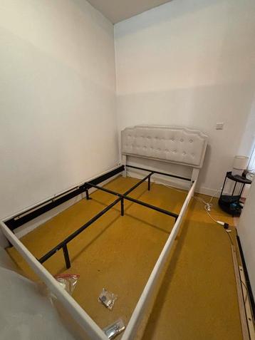 Beige 140cm bedframe