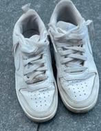 Witte Nike Airforce maat 36, Gebruikt, Verzenden, Jongen of Meisje, Schoenen