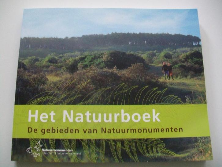 Het Natuurboek - De gebieden van Natuurmonumenten, Boeken, Natuur, Zo goed als nieuw, Wandel- of Recreatiegebieden, Ophalen of Verzenden