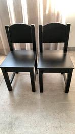 2 kinderstoeltjes, Sundvik, zwart, hout, stevig en netjes., Kinderen en Baby's, Kinderstoelen, Ophalen, Gebruikt, Overige typen