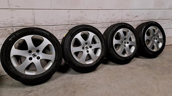 Lichtmetalen velgen Berlingo Partner 308 C4 Cactus 205/55/16, Auto-onderdelen, Banden en Velgen, Banden en Velgen, Zomerbanden