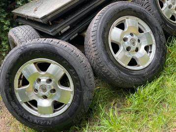 Toyota Land Cruiser J100/J20 18 inch Velgen + Banden Set beschikbaar voor biedingen
