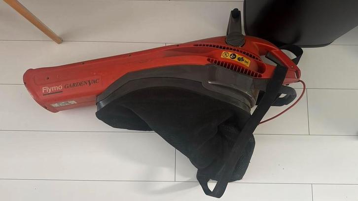 FLymo EV750 Bladblazer/Bladzuiger, Tuin en Terras, Bladblazers, Gebruikt, Handgedragen, Elektrisch, Met opvangzak, Ophalen of Verzenden
