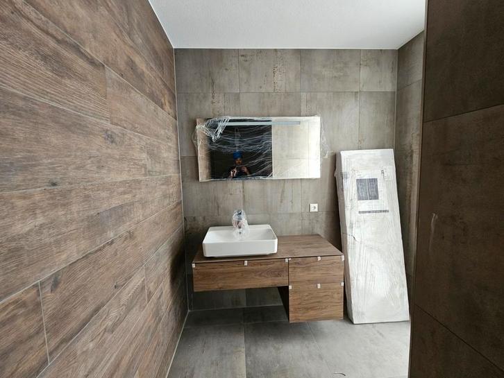 Badkamer Renovatie Loodgieter klus Gratis Offerte! Rotterdam, Huis en Inrichting, Stoffering | Vloerbedekking, Ophalen of Verzenden