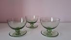Vintage groene dessert coupe glazen op voet, Antiek en Kunst, Ophalen