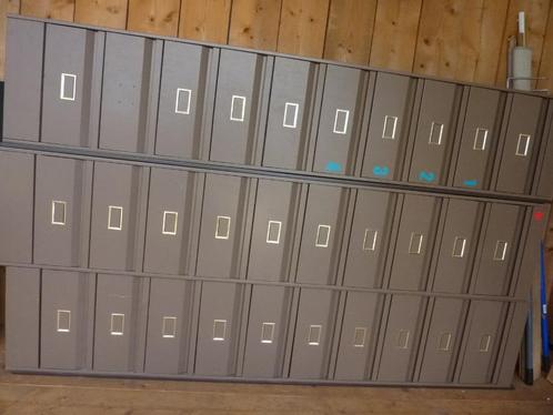 vintage archiefkast, dossierkast, ijzeren kast, retro, kast, Huis en Inrichting, Kasten | Lockerkasten, Gebruikt, Ophalen