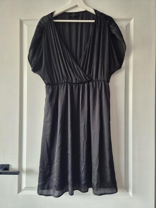 Scenario zwarte jurk knielengte - Mt 40, Kleding | Dames, Jurken, Gedragen, Maat 38/40 (M), Zwart, Knielengte, Ophalen of Verzenden