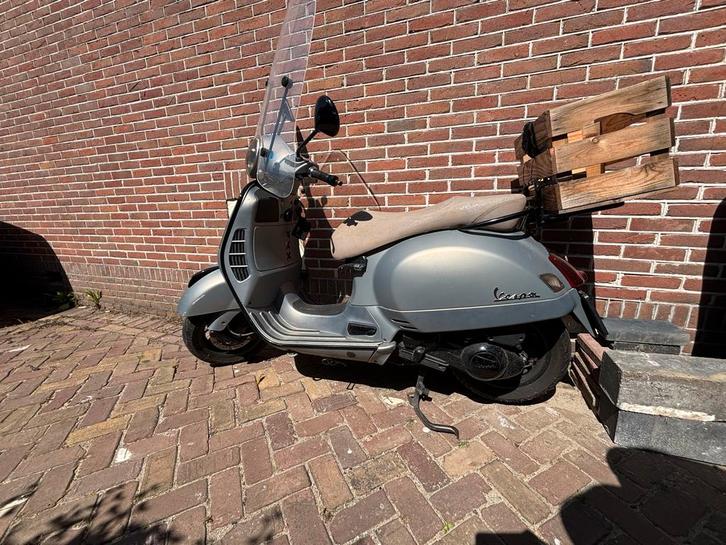 Vespa GTS 250 - Klassieker!, Motoren, Motoren | Piaggio, Particulier, Scooter, 12 t/m 35 kW, Minimaal motorrijbewijs A1, Ophalen