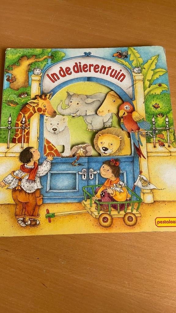 In de dierentuin, Ophalen of Verzenden, Fictie algemeen