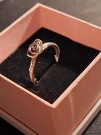 Pandora ring, Sieraden, Tassen en Uiterlijk, Ringen, Ophalen of Verzenden, Zo goed als nieuw, 17 tot 18, Dame