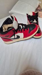 Jordan 1 Mid Gym Red Black White, Kleding | Heren, Ophalen of Verzenden, Gedragen